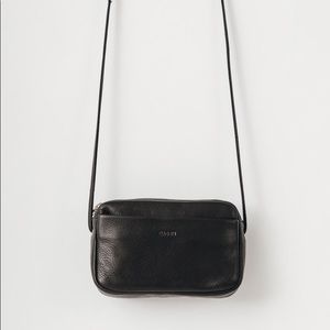 Baggu mini leather crossbody in black